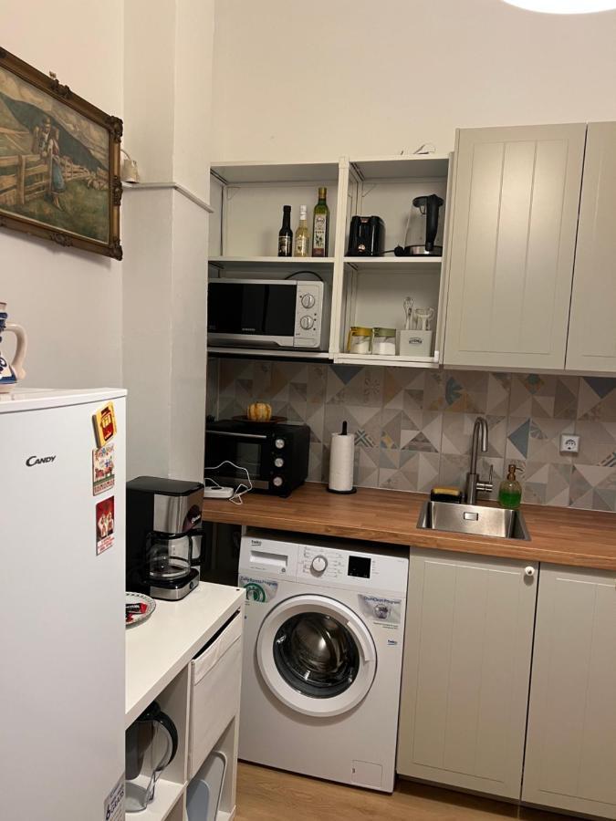 Mimi Gallery Apartment บูดาเปสต์ ภายนอก รูปภาพ